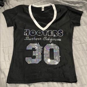 Hooters jersey